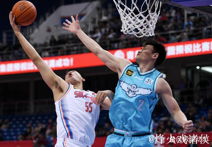 青岛崂山啤酒力压四川丰谷酒业,赢得CBA常规赛 青岛崂山啤酒力压四川丰谷酒业,赢得CBA常规赛